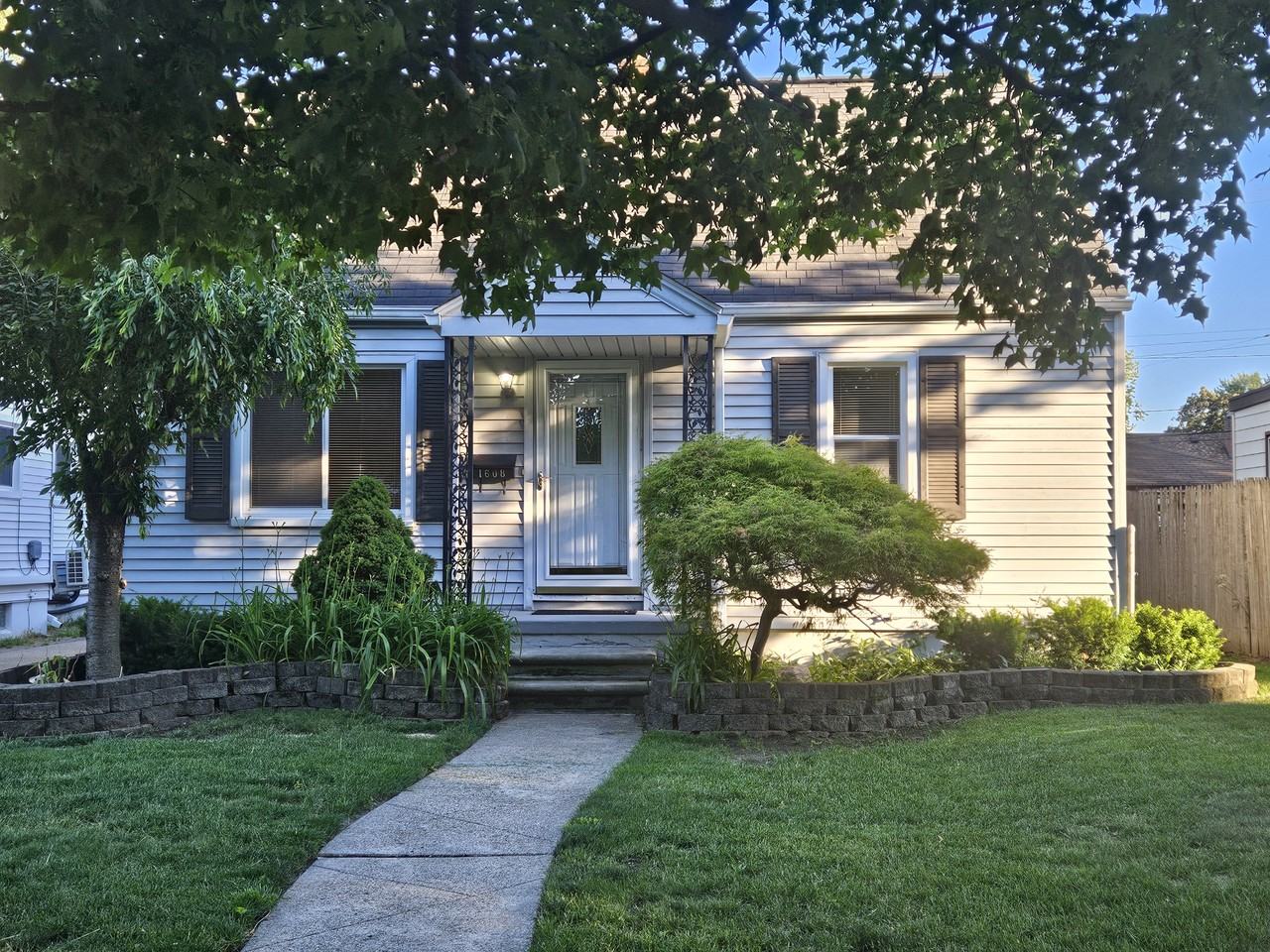 1608 Bauman Ave #NA - Photo 2 of 33