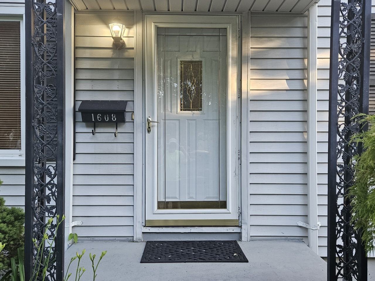 1608 Bauman Ave #NA - Photo 3 of 33