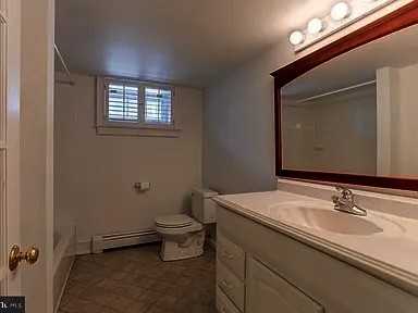 1305 Hubner Ave #C - Photo 5 of 11