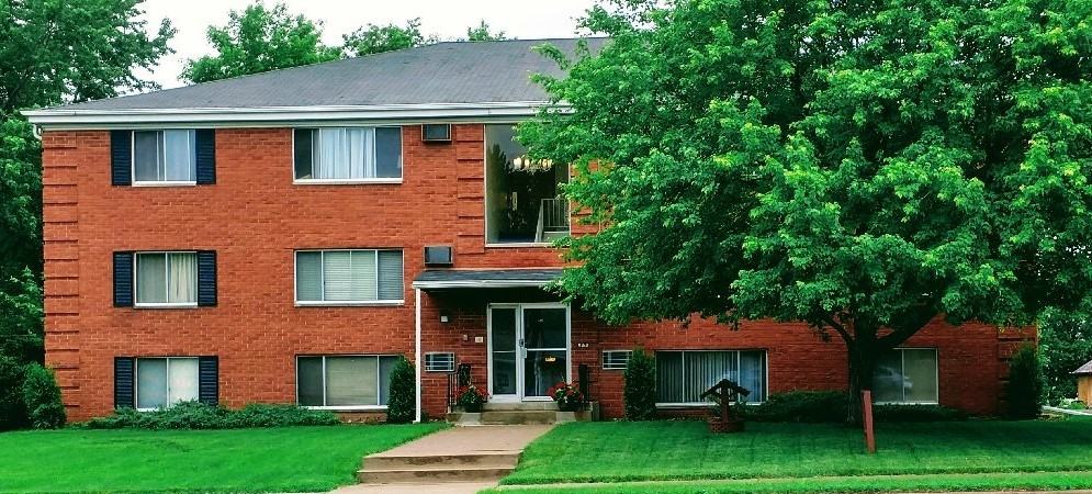 1363 County B Rd W #3rdFL - Photo 4 of 10