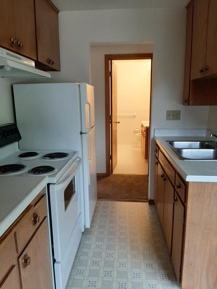 1363 County B Rd W #3rdFL - Photo 6 of 10