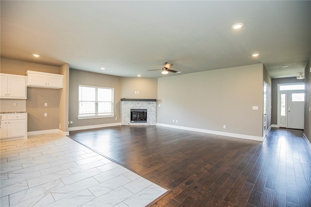 2659 N Justin Dr - Photo 4 of 21