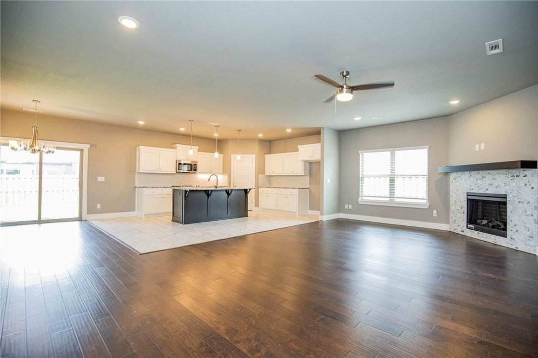 2659 N Justin Dr - Photo 5 of 21