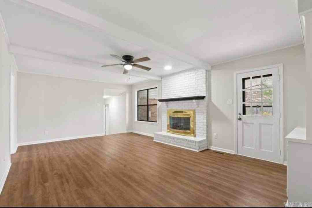 4417 Dawson Dr - Photo 3 of 22