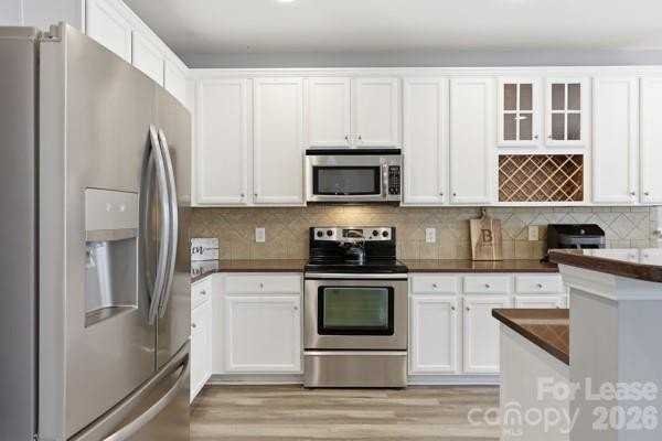 1179 Madison Green Dr - Photo 6 of 15