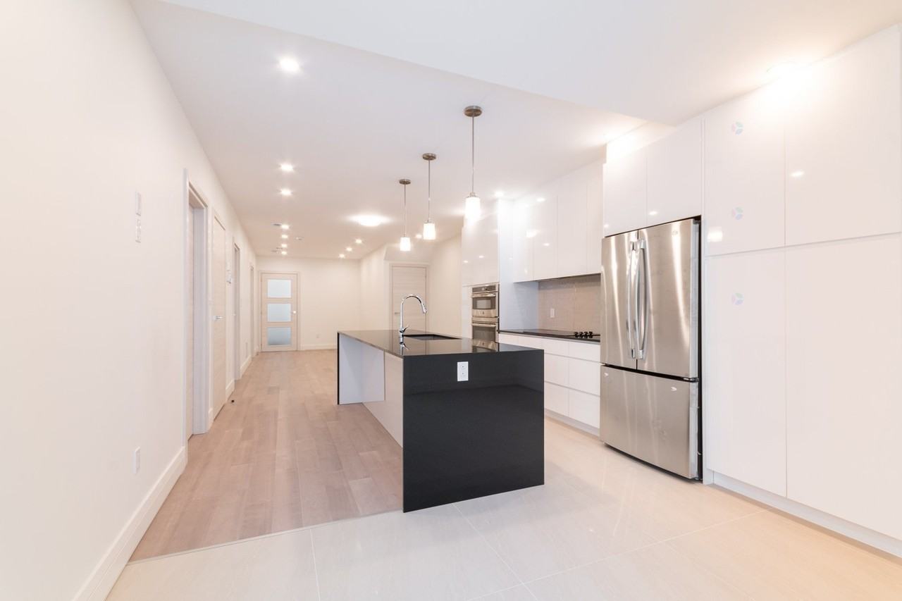 5379 Av Coolbrook - Photo 3 of 18
