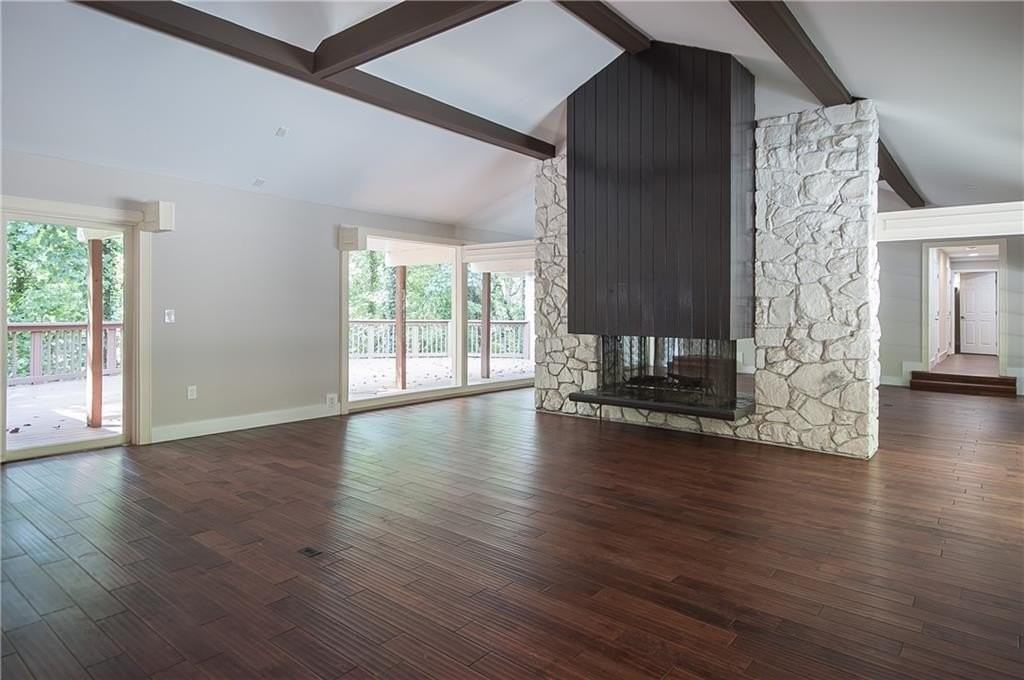 5270 Riverview Rd - Photo 2 of 20