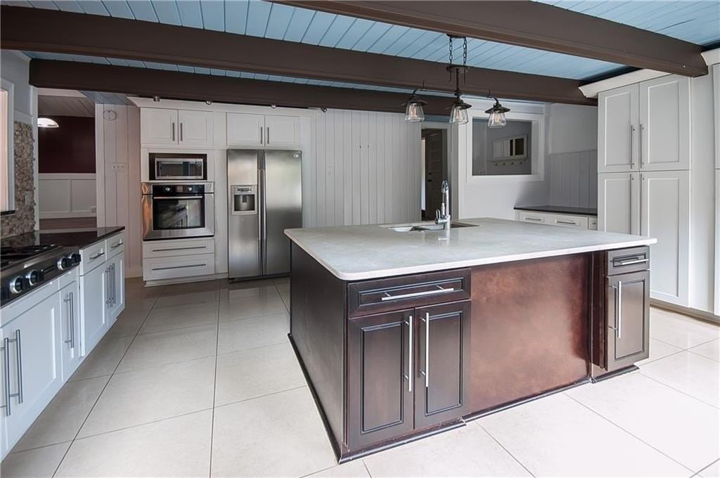 5270 Riverview Rd - Photo 7 of 20