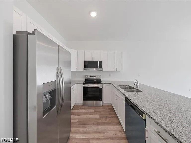 2206 Leda Ave S - Photo 2 of 5