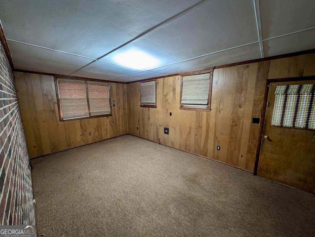 170 Forest Rd - Photo 7 of 12