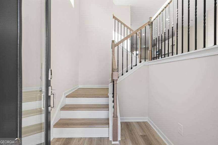 312 Cornett Way - Photo 2 of 48