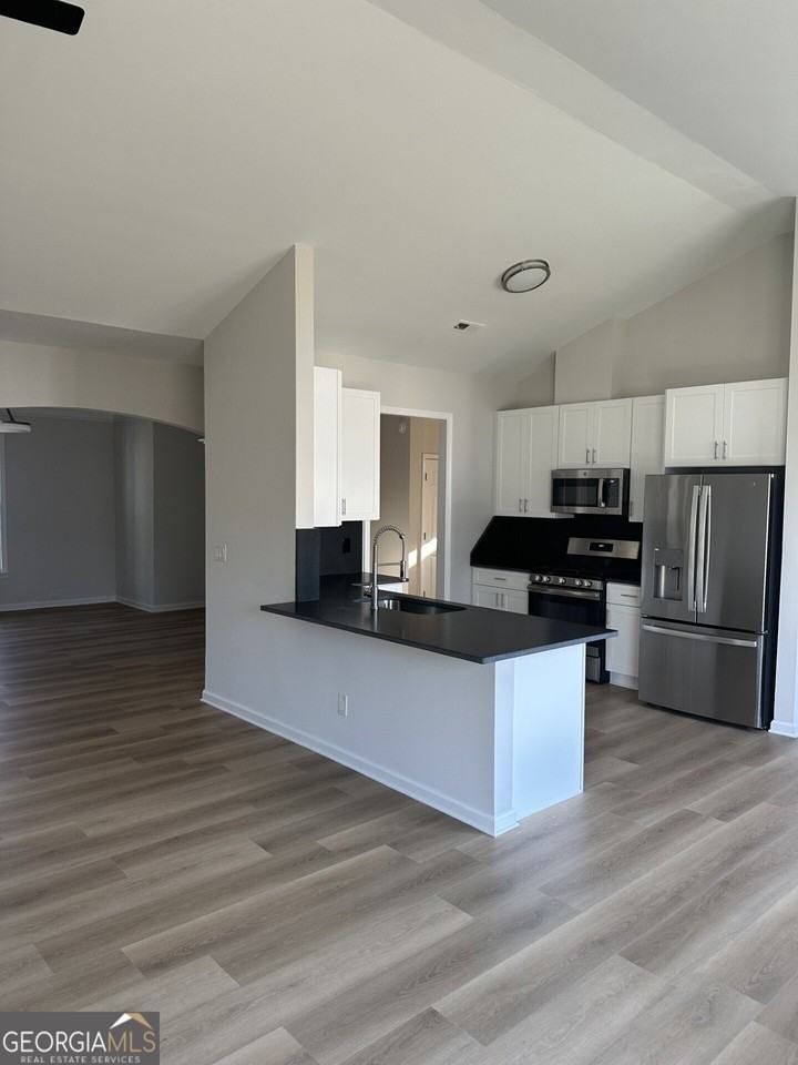 126 Horseshoe Ln - Photo 5 of 25
