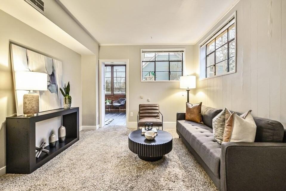 814 Pauline Blvd #2 - Photo 6 of 35