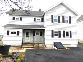 featured image of 112 E Elm St #1