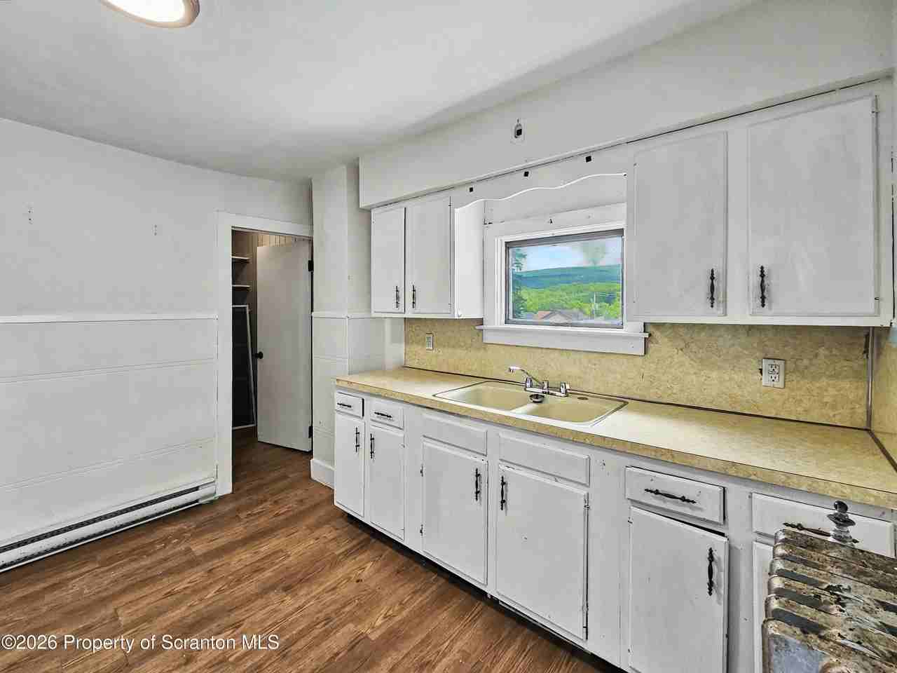 310 21st Ave #2ndFL - Photo 5 of 13