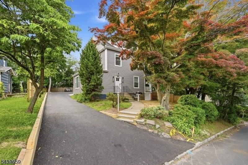 40 Jardine Rd #2 - Photo 2 of 48