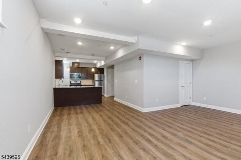 18-20 N Union Ave #5 - Photo 5 of 27