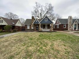 featured image of 920 N Auburndale St
