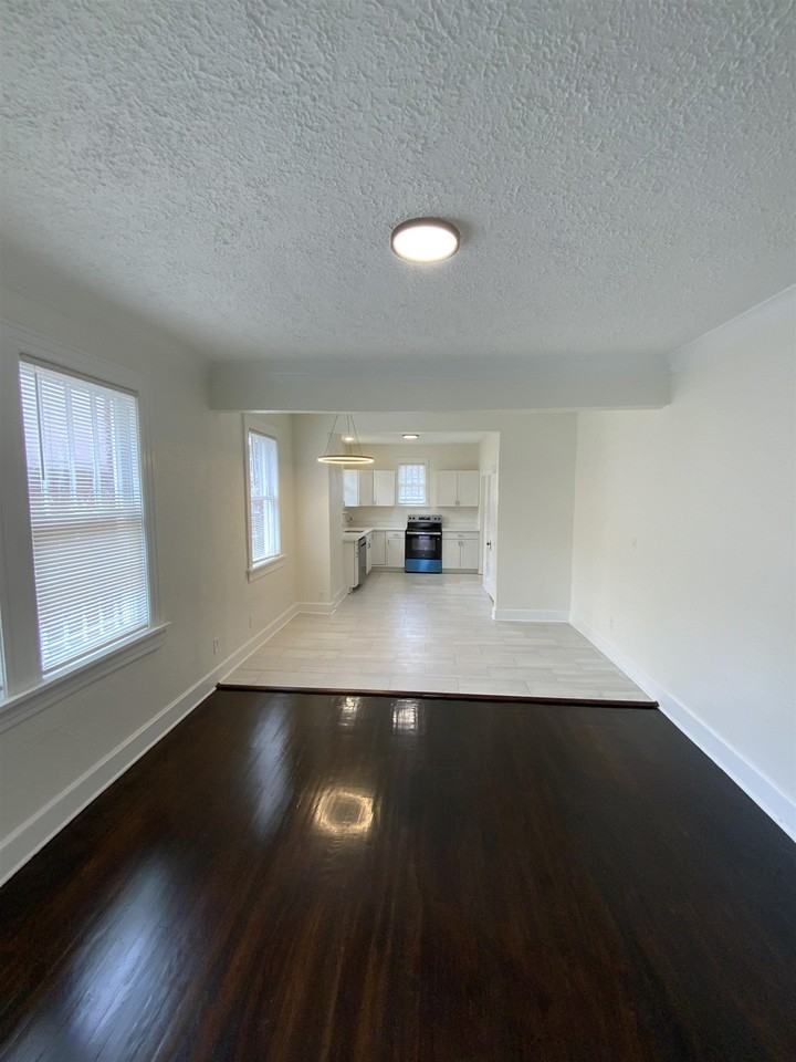 920 N Auburndale St - Photo 7 of 20
