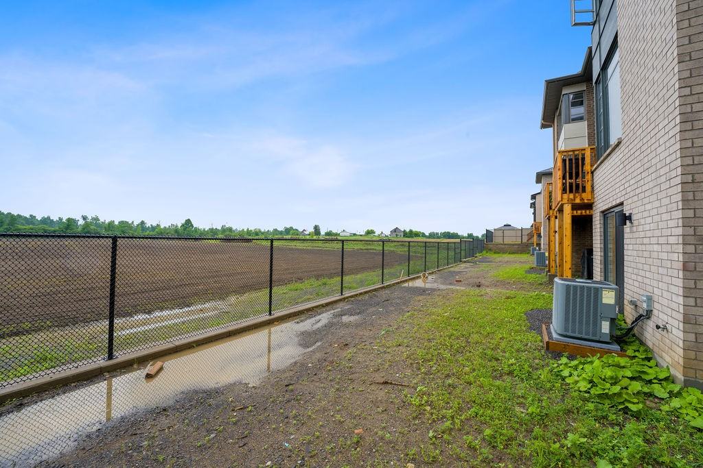 254 Shuttleworth Drive - Photo 4 of 42
