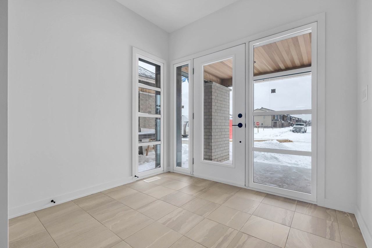 254 Shuttleworth Drive - Photo 6 of 42