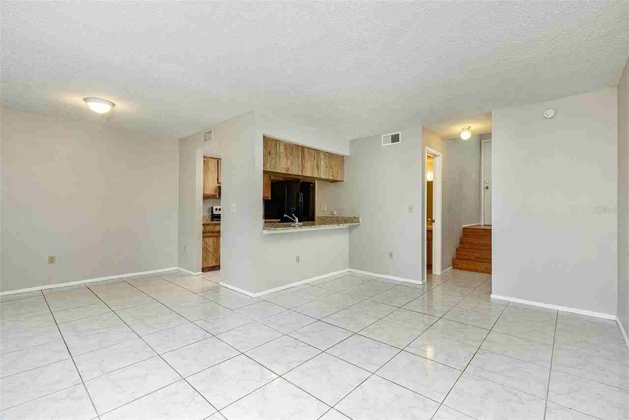 2517 E Stanley Matthew Cir - Photo 2 of 18