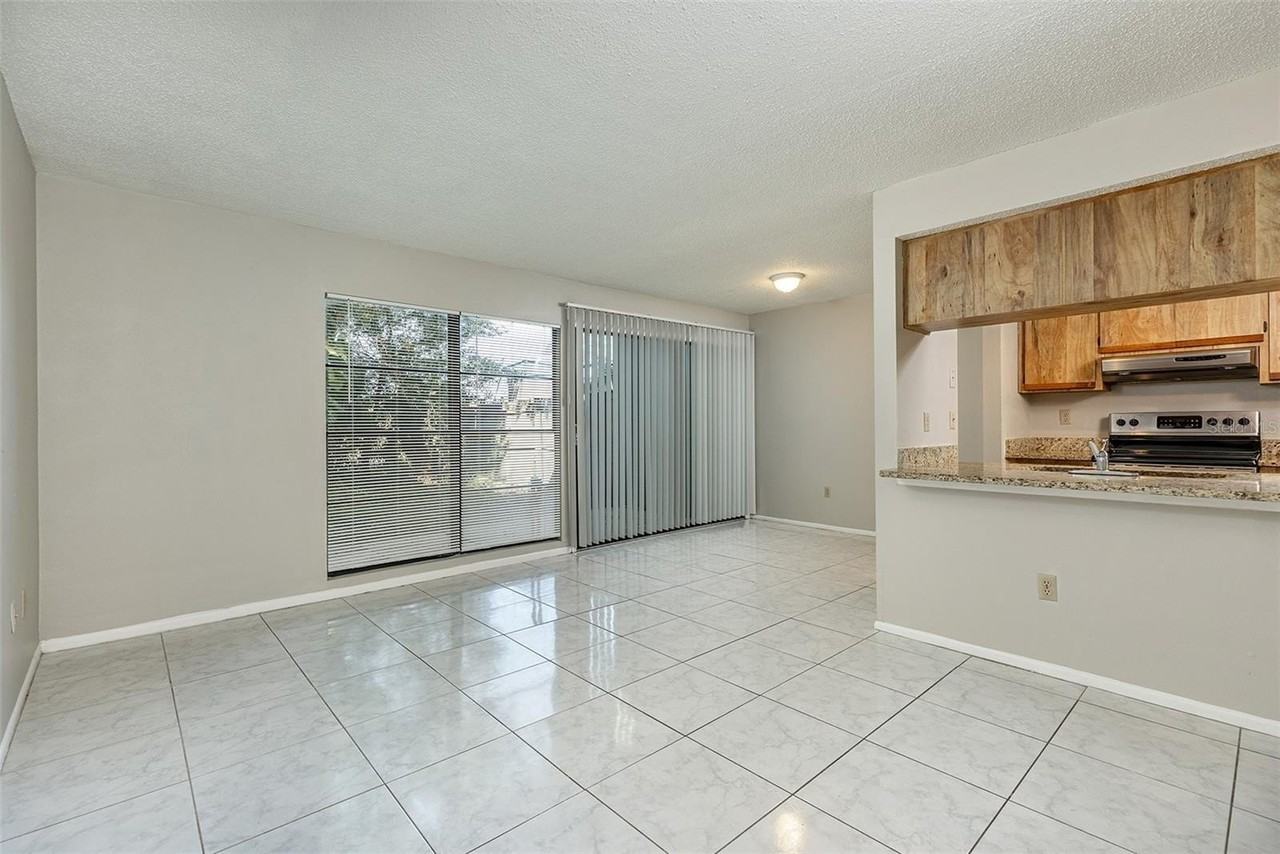 2517 E Stanley Matthew Cir - Photo 3 of 18