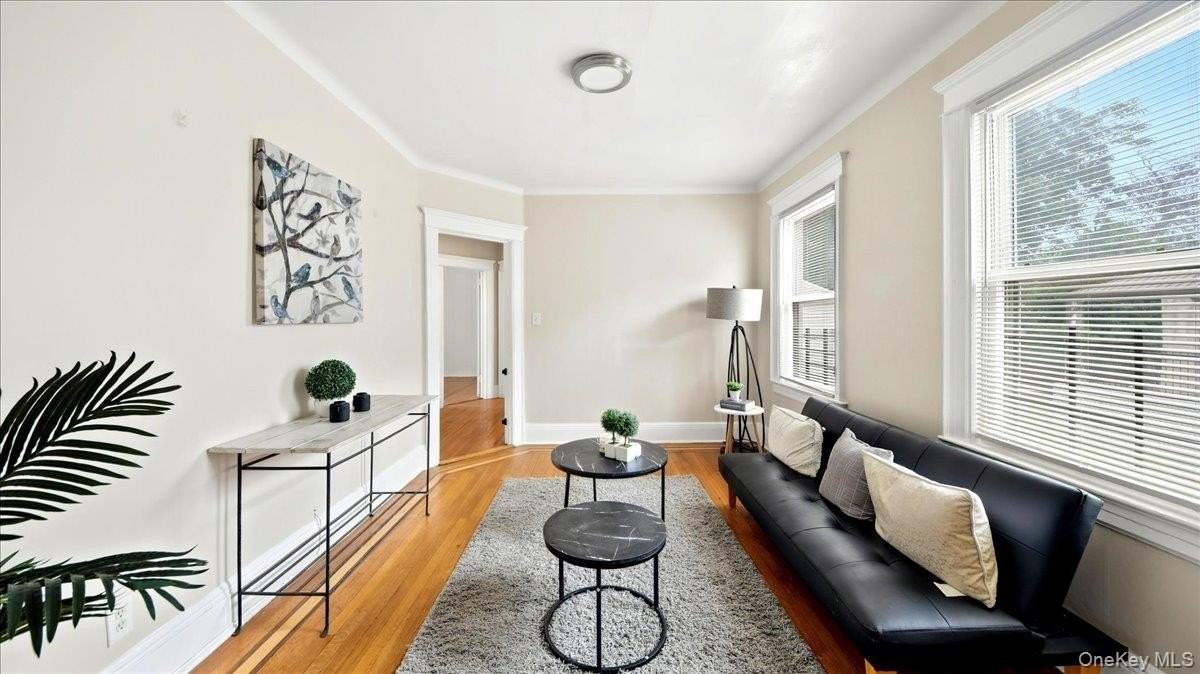 832 Calhoun Ave - Photo 4 of 13