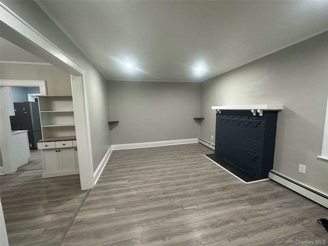 8 Leach St #1 - Photo 2 of 13