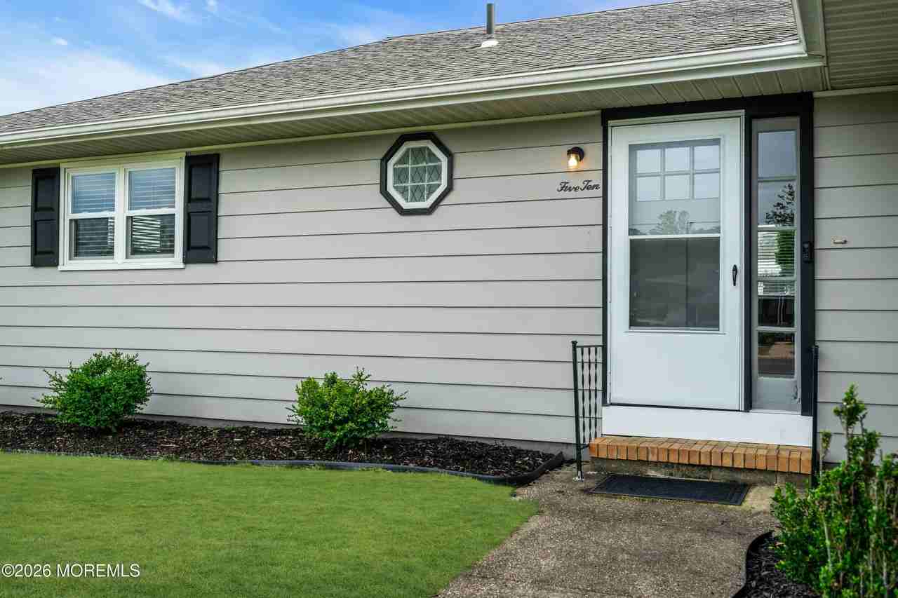 510 Jamaica Blvd - Photo 6 of 33