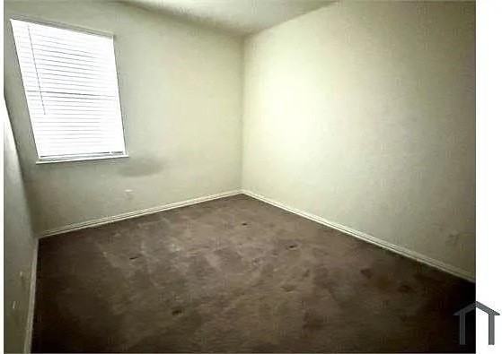 6133 Hightower St - Photo 6 of 11