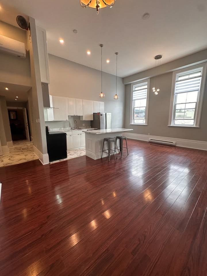 61 Mill St #6 - Photo 3 of 10