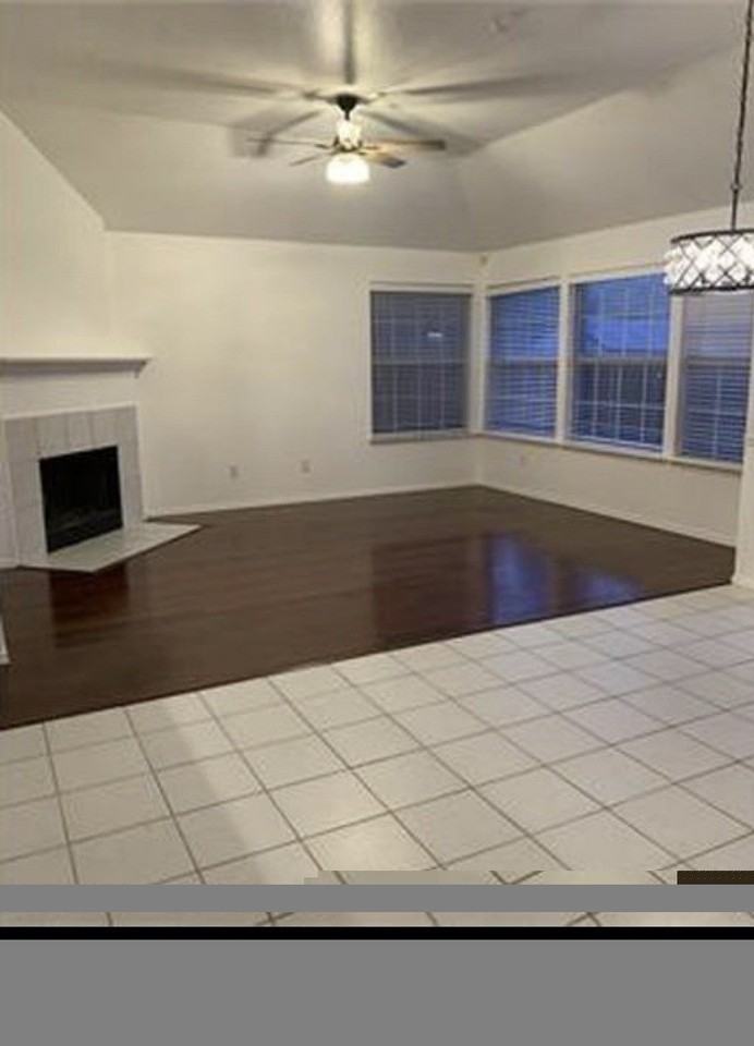 4317 Palmdale Dr - Photo 2 of 20