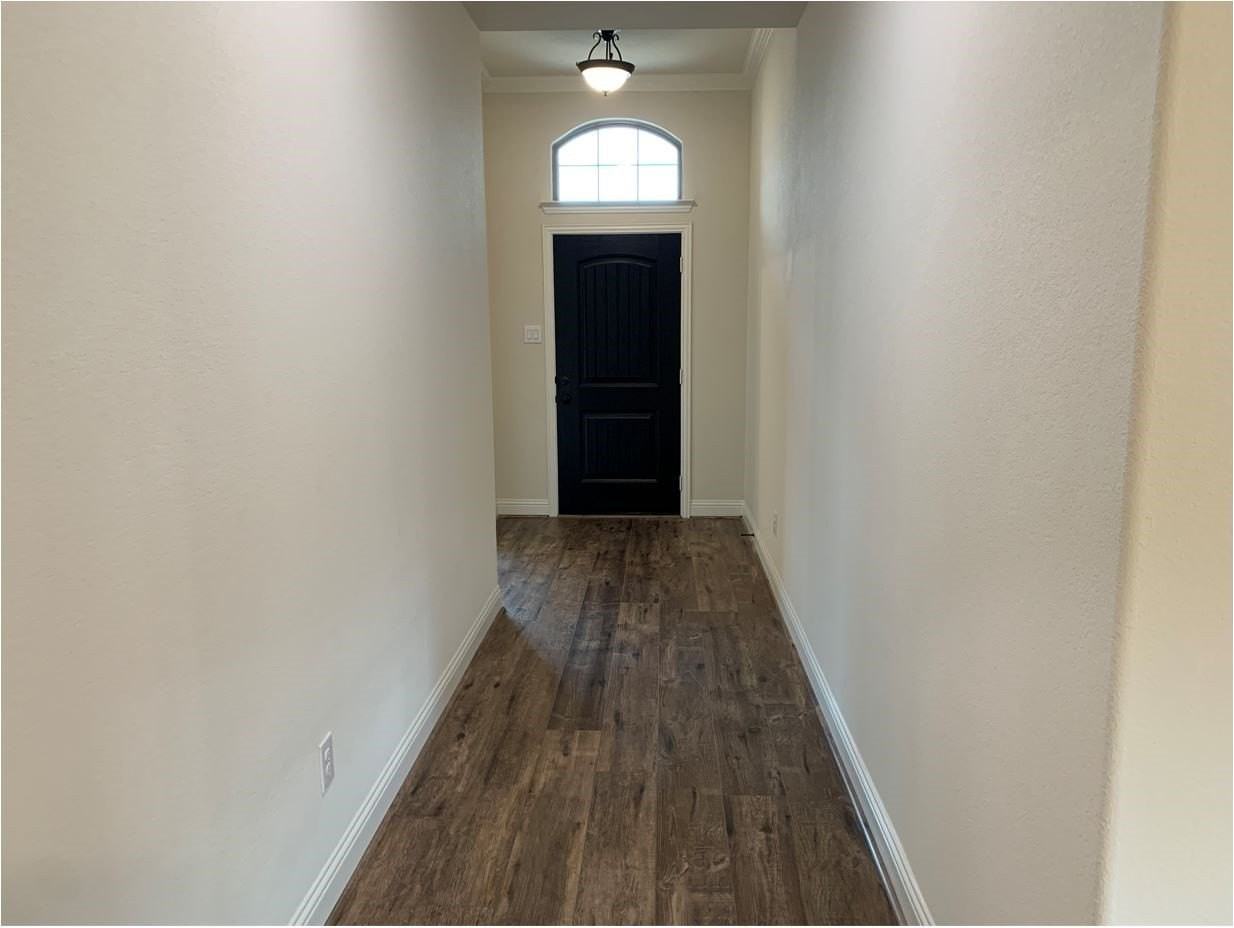 7806 Cottonwood Dr - Photo 3 of 20