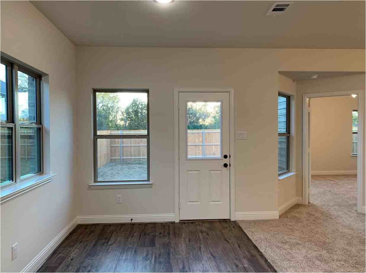 7806 Cottonwood Dr - Photo 7 of 20
