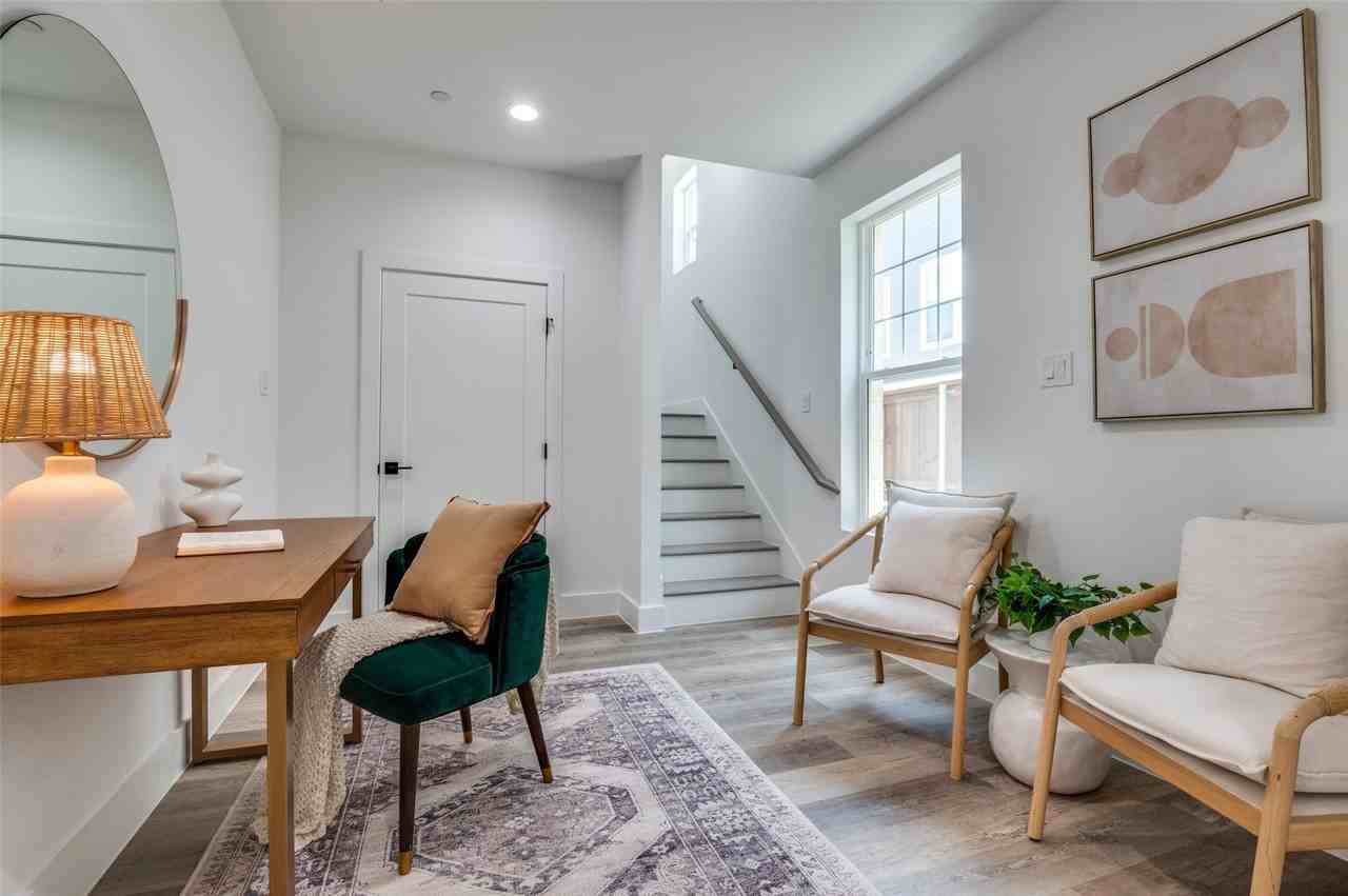 631 N Tyler St #401 - Photo 5 of 19