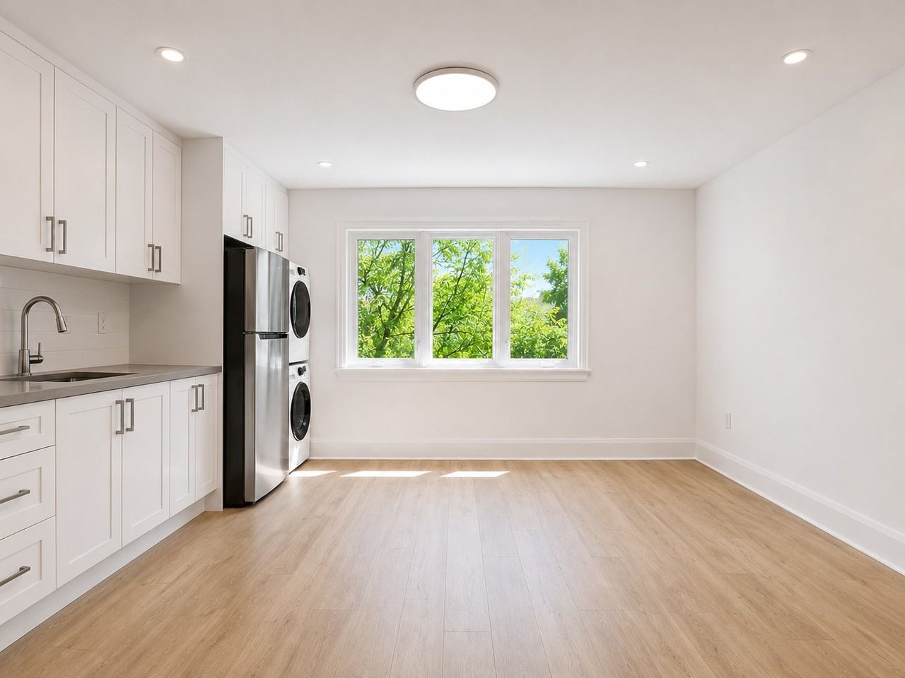 256 Harvie Avenue #2 - Photo 3 of 12