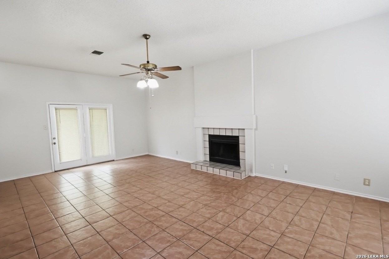227 Burlington Dr - Photo 3 of 30