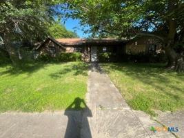 featured image of 1700 Standridge St