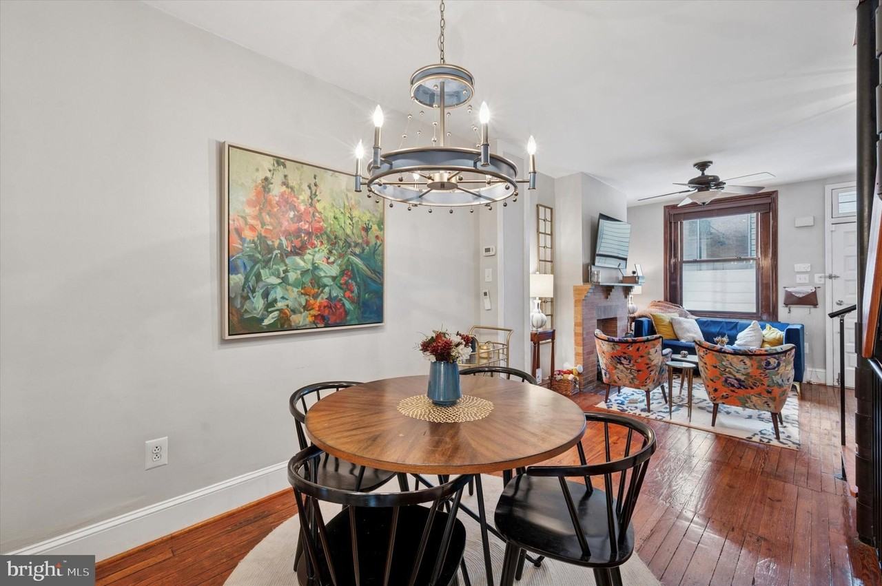1208 Saint James St - Photo 4 of 15