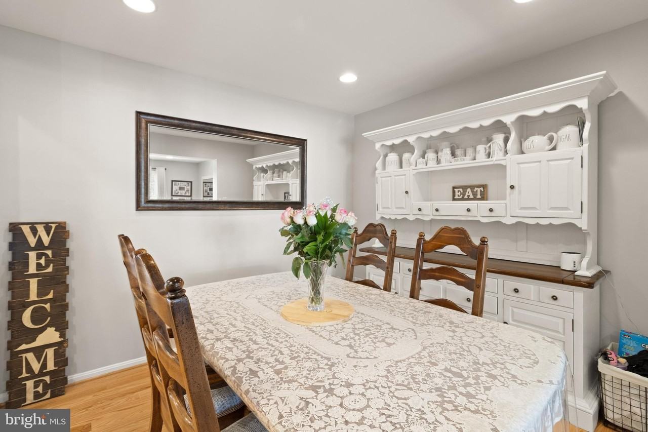8573 Tyrolean Way - Photo 6 of 32