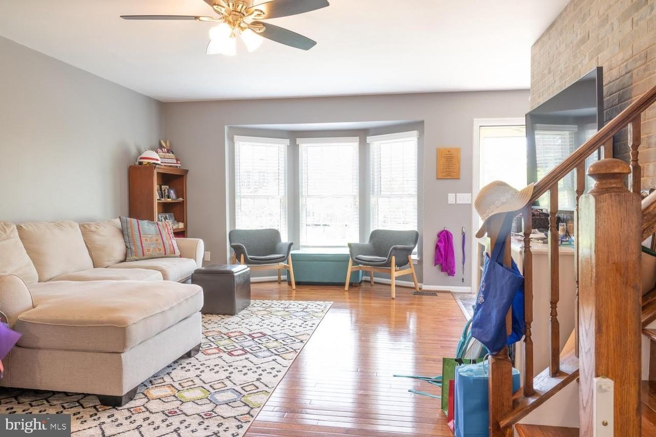 6005 Bingley Rd - Photo 5 of 17