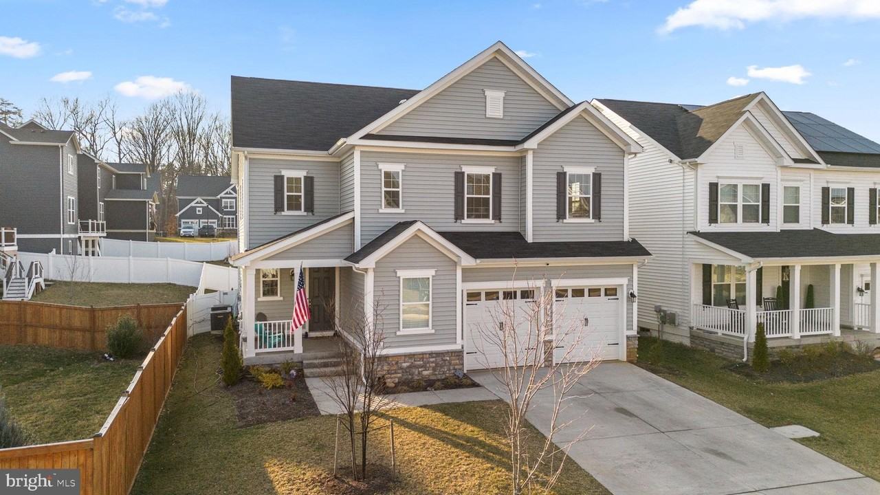 68 Snowdrop Dr - Photo 4 of 50