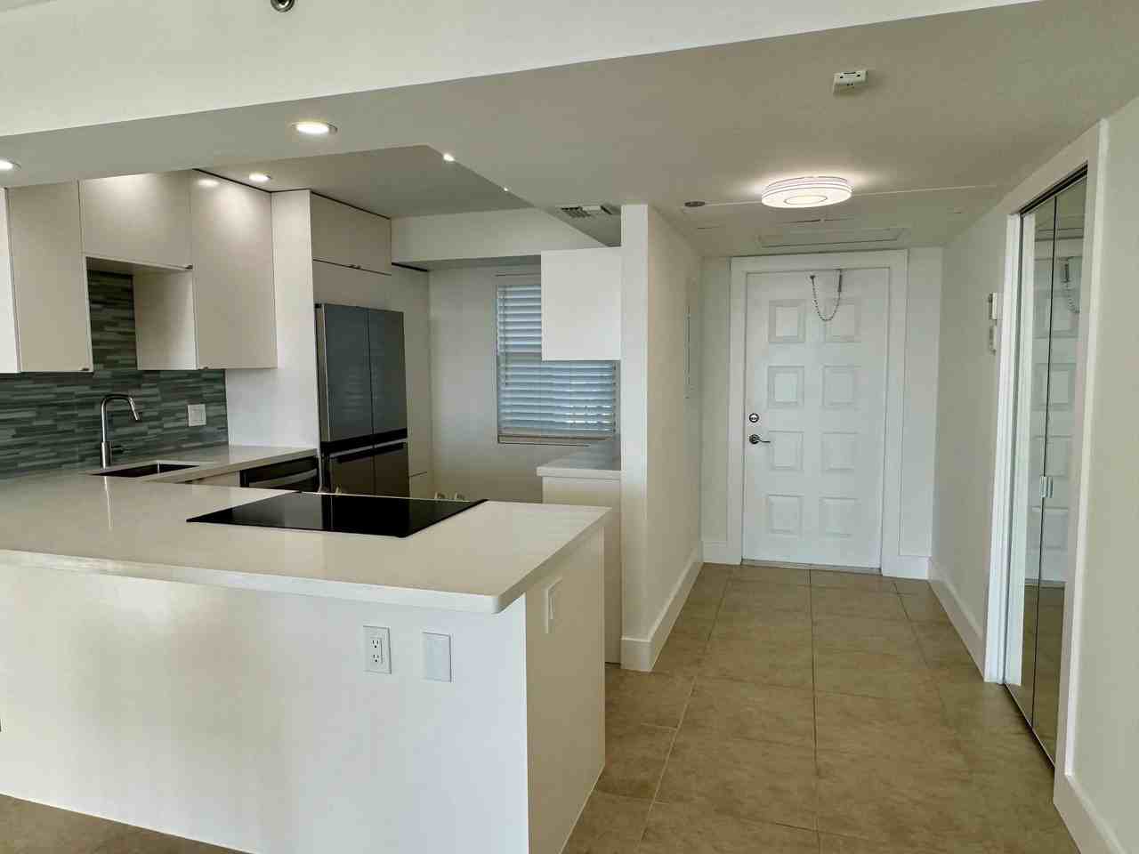 3095 N Course Dr - Photo 4 of 47