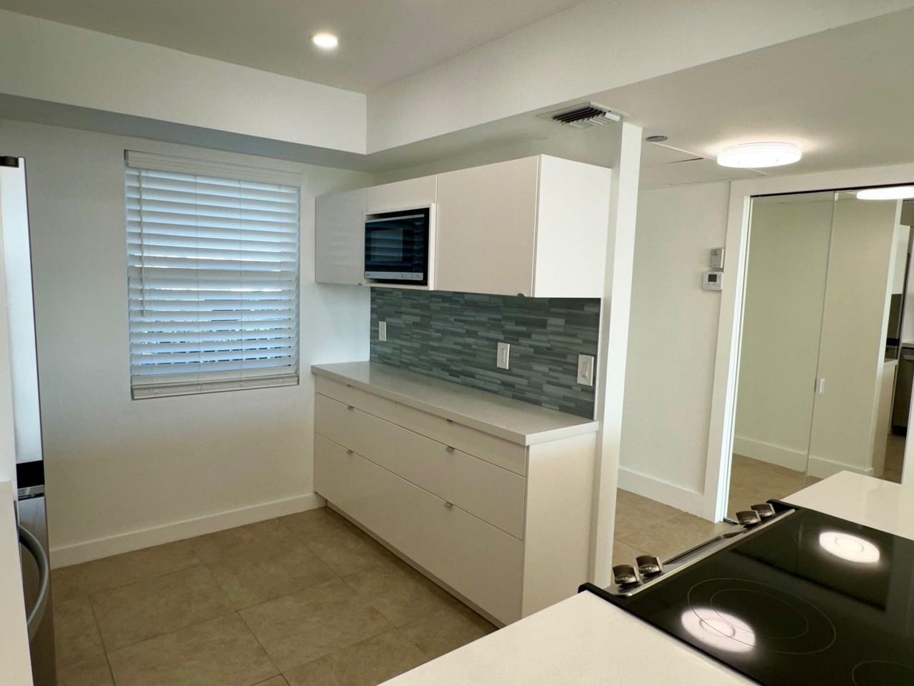 3095 N Course Dr - Photo 5 of 47
