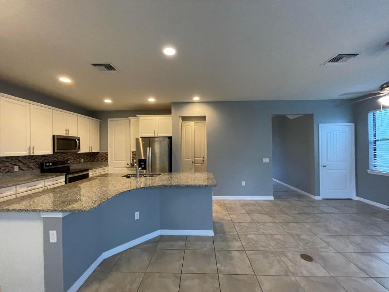 4516 San Fratello Cir - Photo 6 of 40