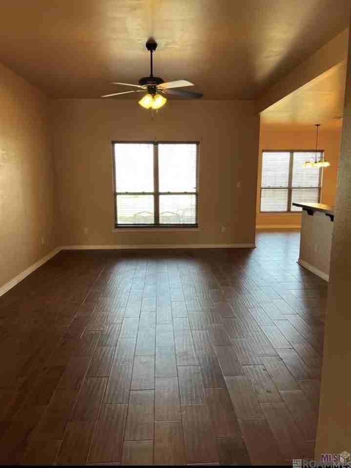 9437 Redwood Lake Blvd - Photo 4 of 25