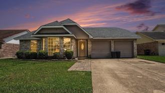 3427 Brookwood Dr - Photo 1 of 1