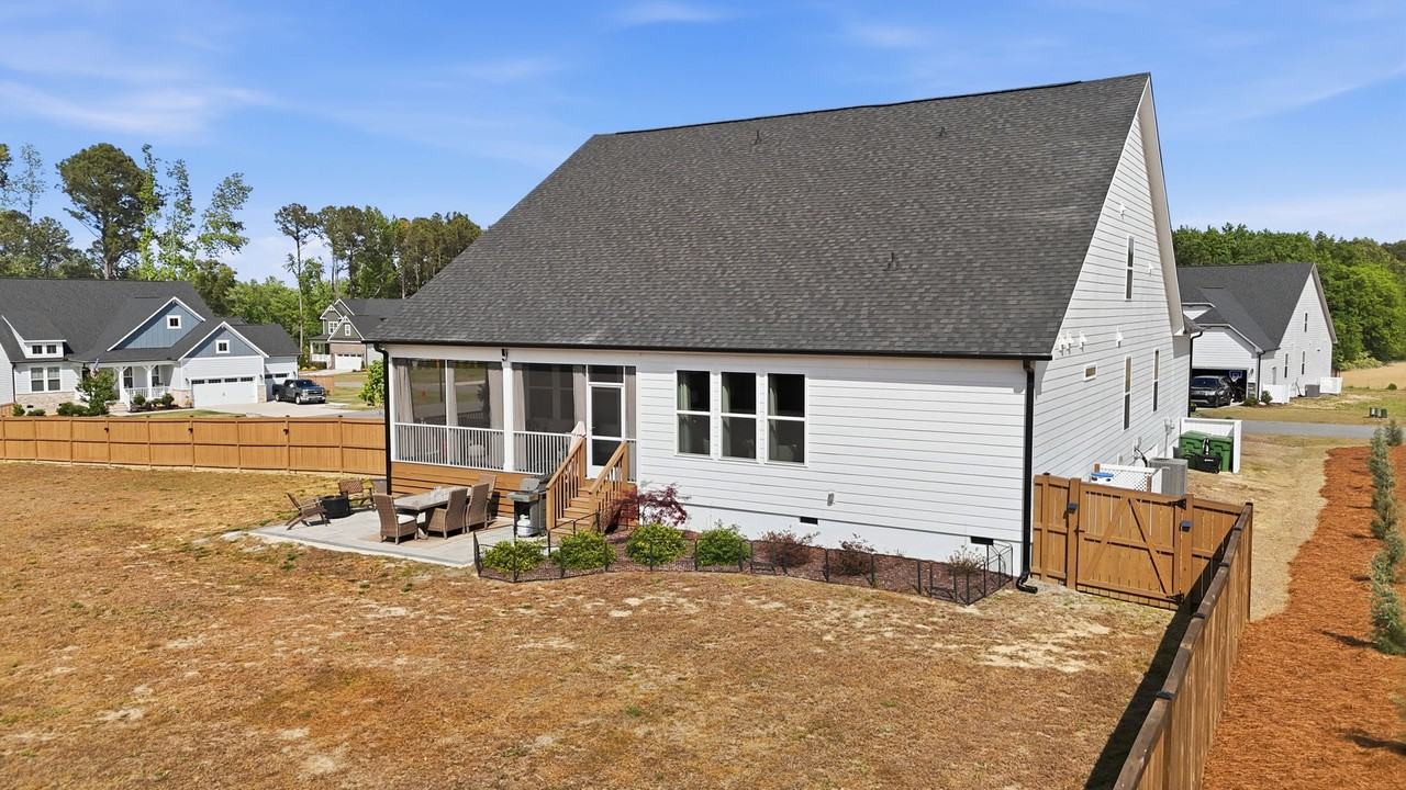 192 Castle Pond Way #1 - Photo 6 of 49