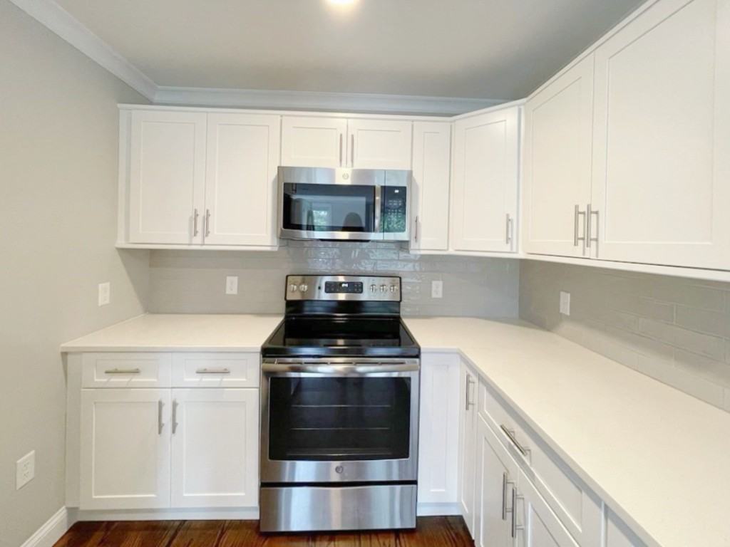 1789 Centre St #403 - Photo 4 of 10